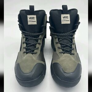 Vans Ultrarange EXO Hi MTE-2 Boots in Olive & Black Men's 10